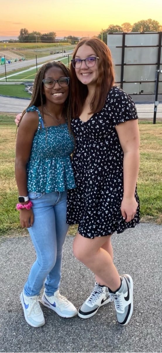 Chanta Naylor & Ava Young took home the third place trophy!