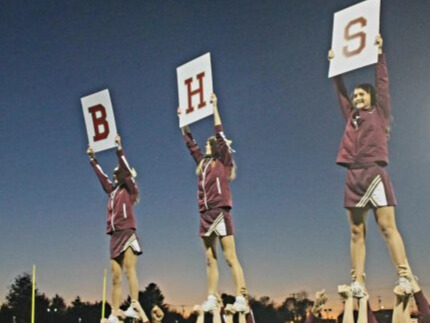 As the sun goes down, the Cheerleaders go up!