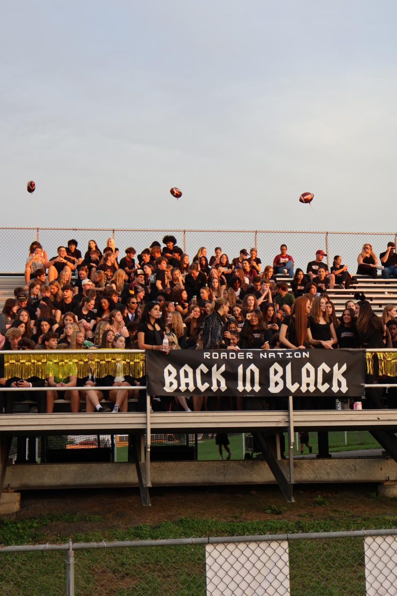The Station was packed with students cheering on the varsity football team.